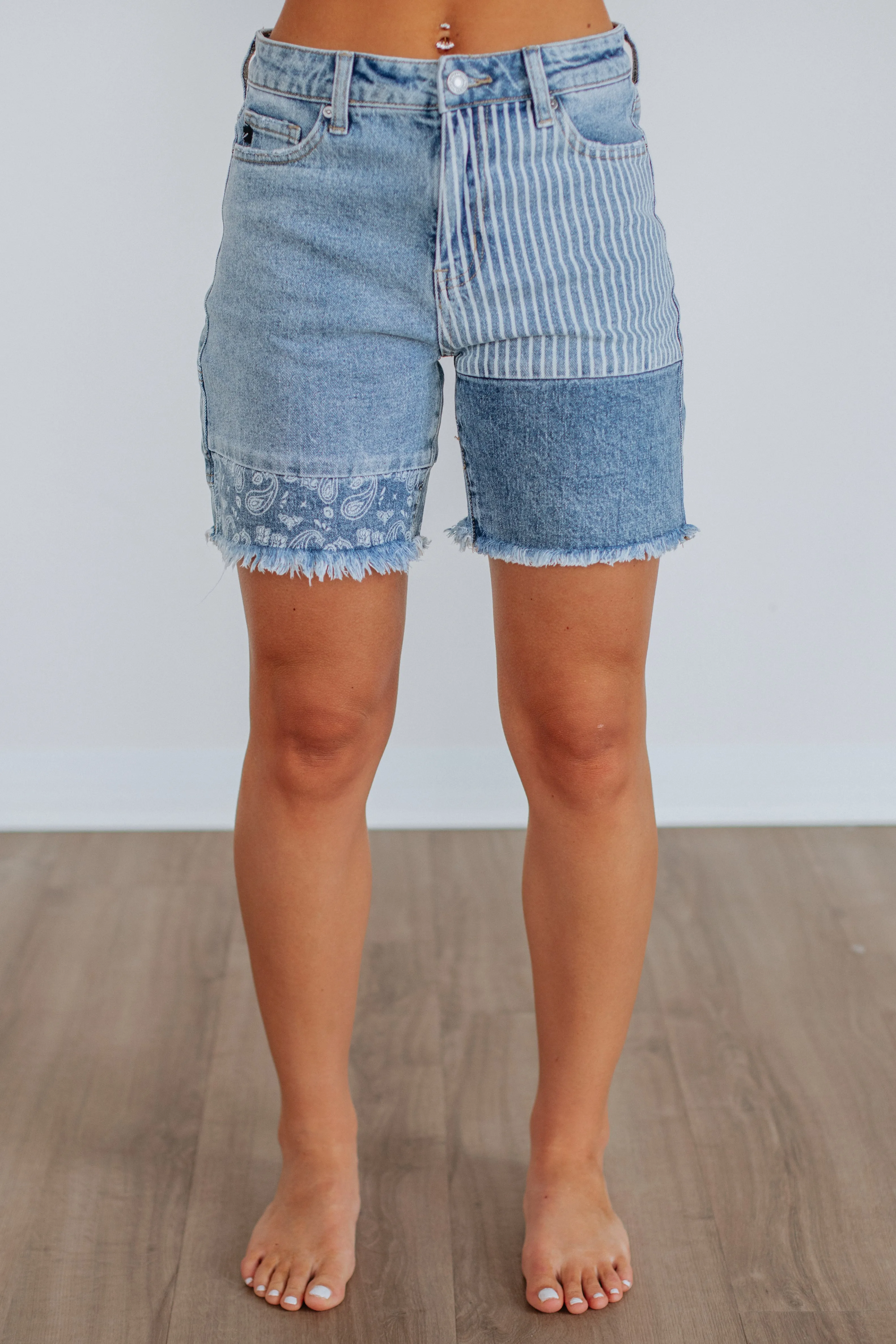 Chase KanCan Shorts