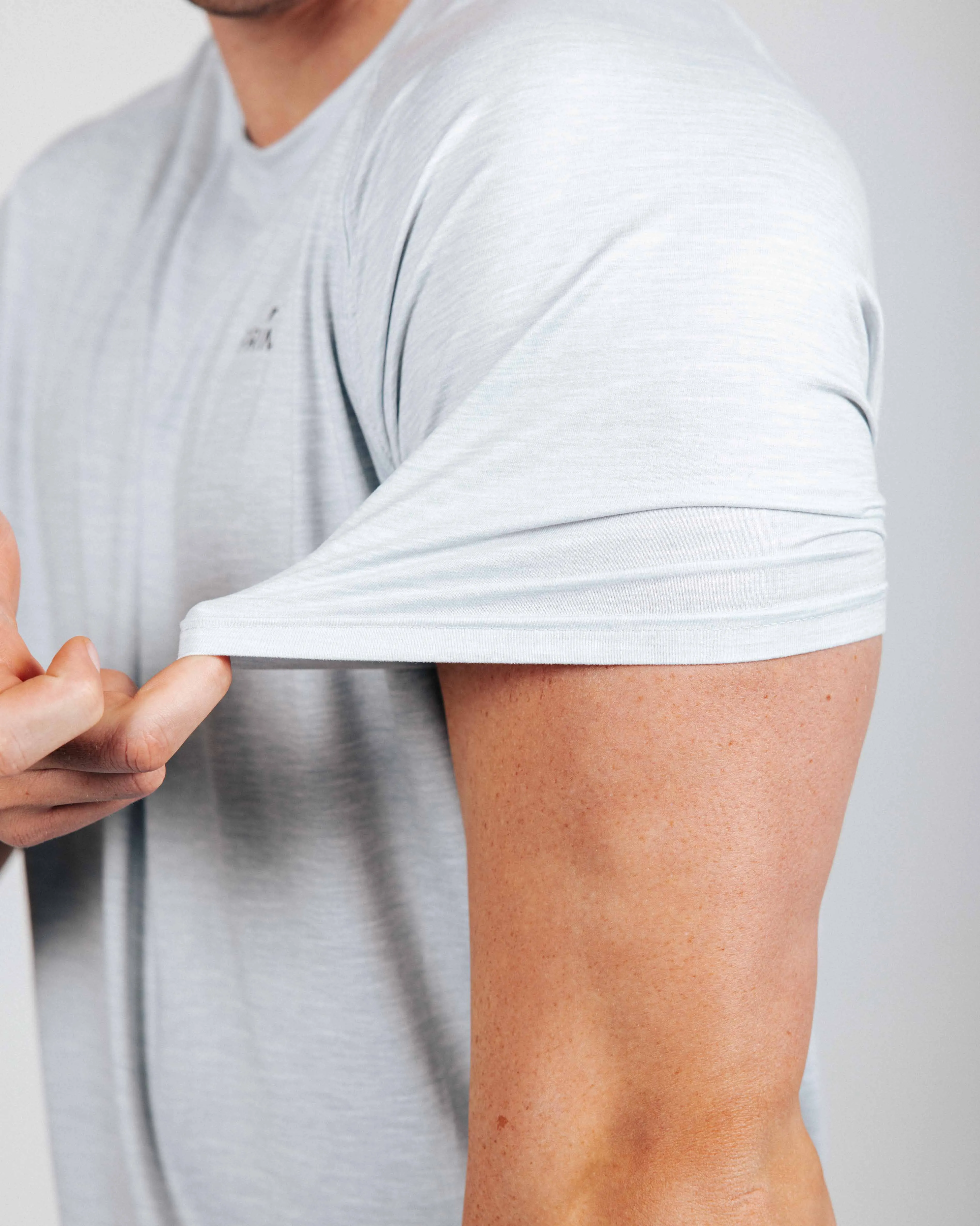 Men's Light Gray Active Tee,Men Top