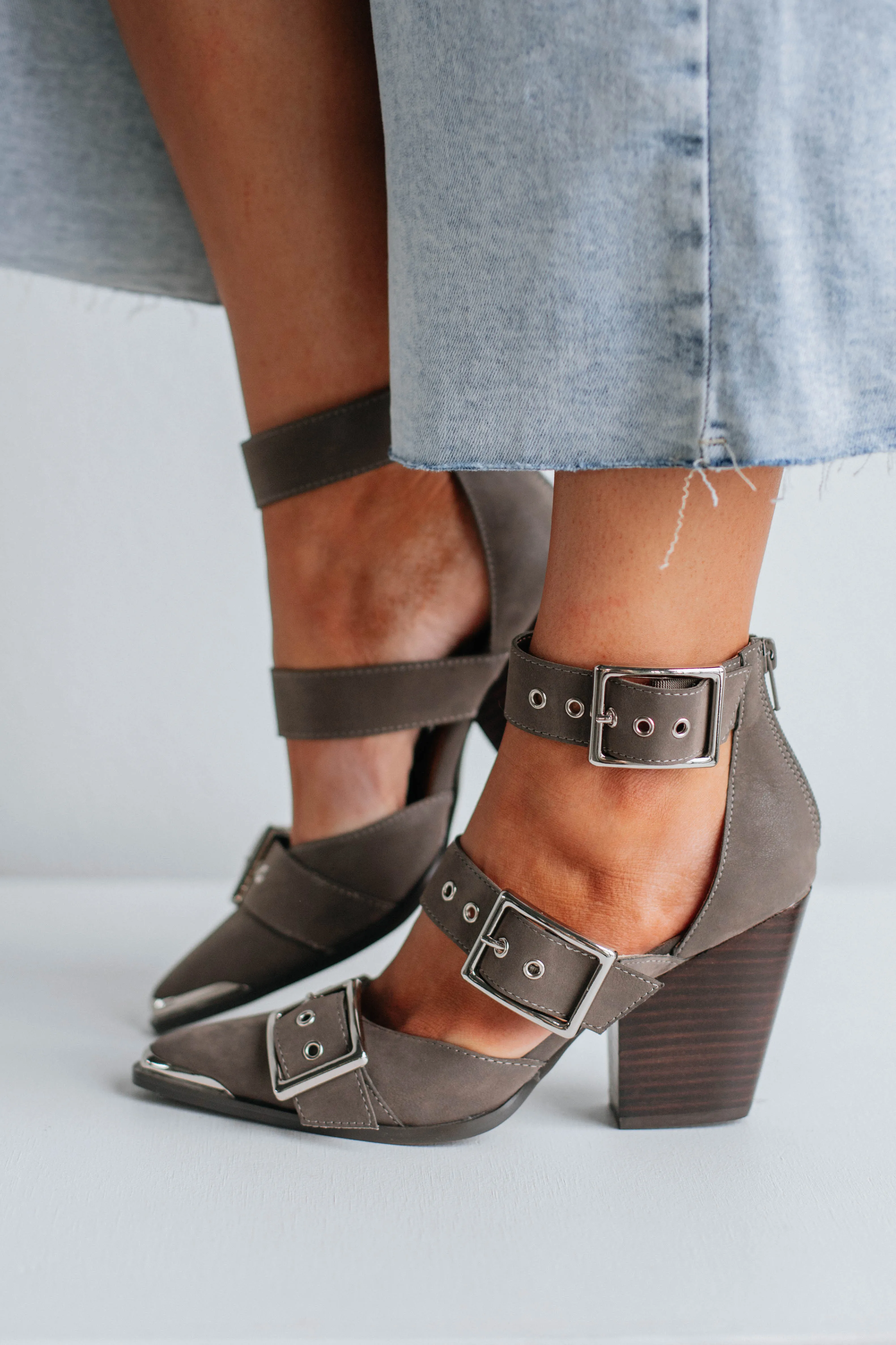 Proving My Point Heels - Charcoal