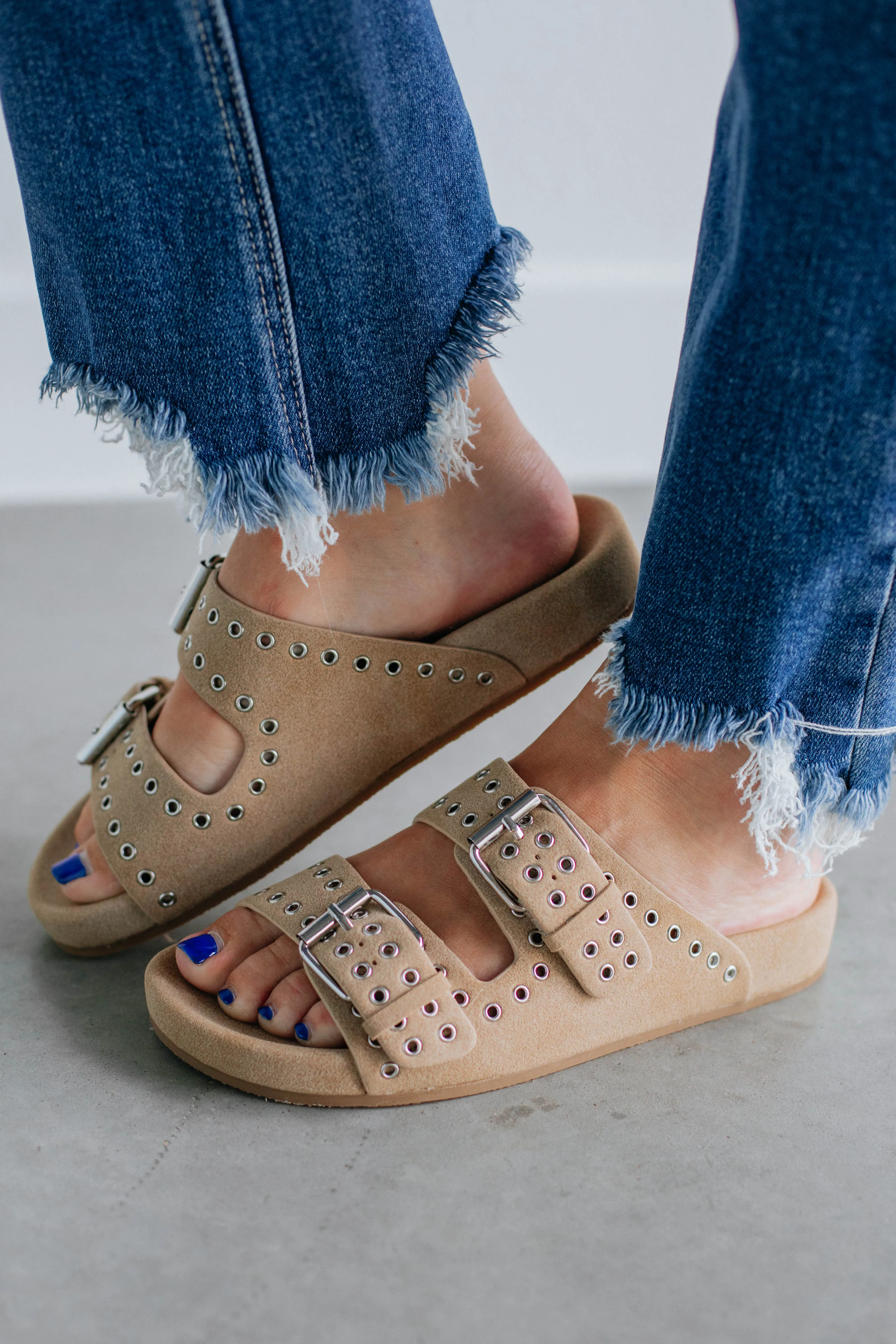 Strut Like You Mean It Sandals - Sand